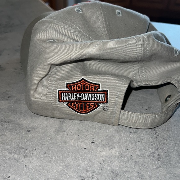 Harley Davidson hat, 100th anniversary embroidered, six panel softball cap. - Picture 2 of 4